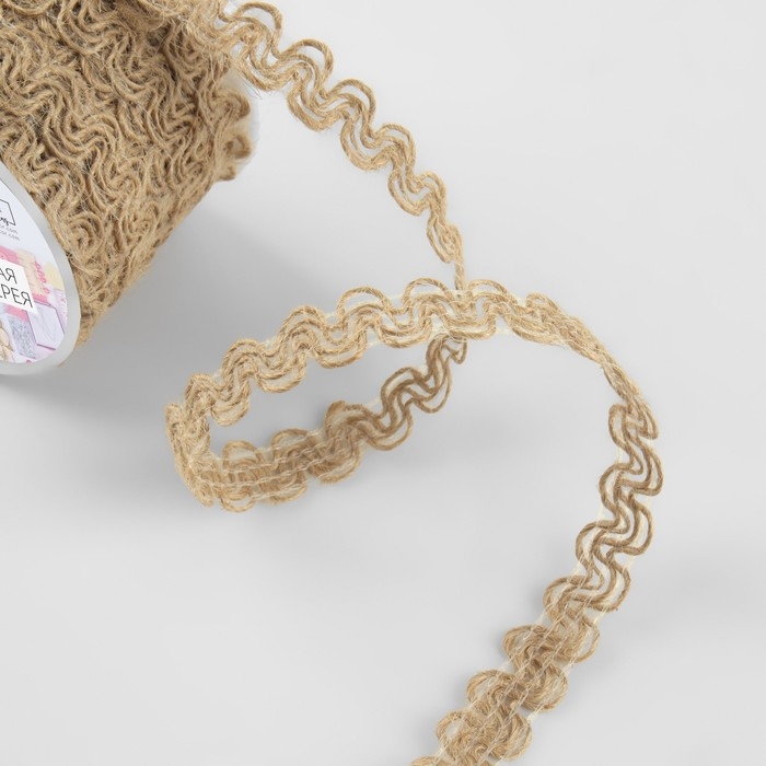 Тесьма декоративная холщовая «Тонкая волна», 12 мм, 10 ± 0,5 м, цвет бежевый Тесьма декоративная холщовая «Тонкая волна», 12 мм, 10 ± 0,5 м, цвет бежевый