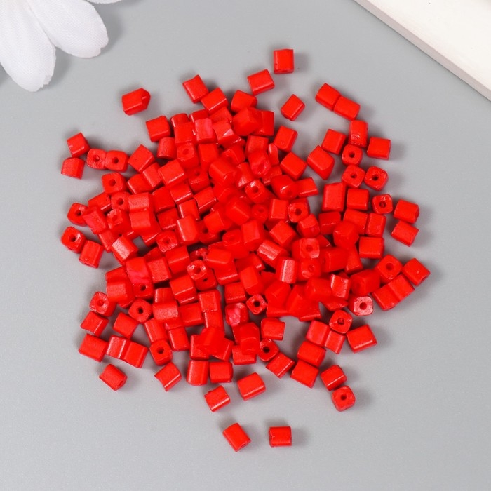 Бисер кубический стекло 4х4 мм  Бисер кубический стекло 4х4 мм "Яркость. Алый" набор 20 гр