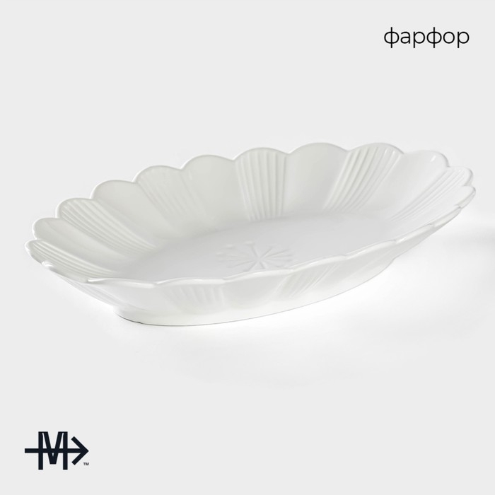 Блюдо фарфоровое Magistro «Ромашка», d=32,5 см, цвет белый Блюдо фарфоровое Magistro «Ромашка», d=32,5 см, цвет белый