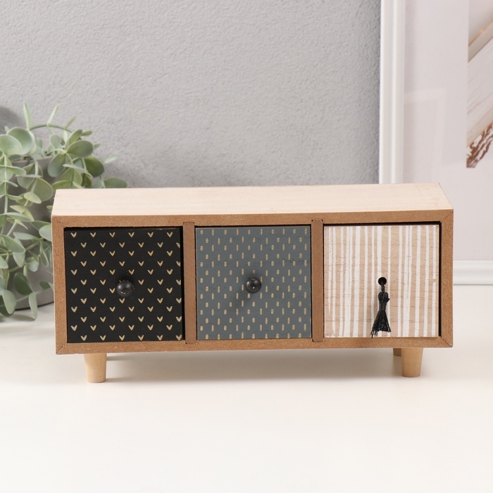 Шкатулка дерево 3 ящика  Шкатулка дерево 3 ящика "Комод. Разные фактуры" 11х18х12 см