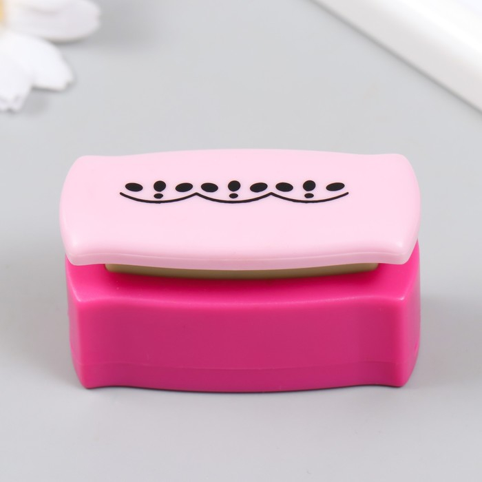 Дырокол фигурный для края Дырокол фигурный для края "Ленты" длина рисунка 4,5 см 4х6,5х2,5 см