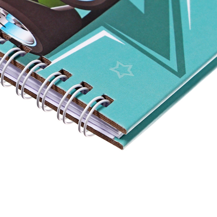 Записная книжка подарочная, 45 листов, линия, на замке, на гребне, Машина зеленая(17,8х13см) 10549 Записная книжка подарочная, 45 листов, линия, на замке, на гребне, Машина зеленая(17,8х13см) 10549