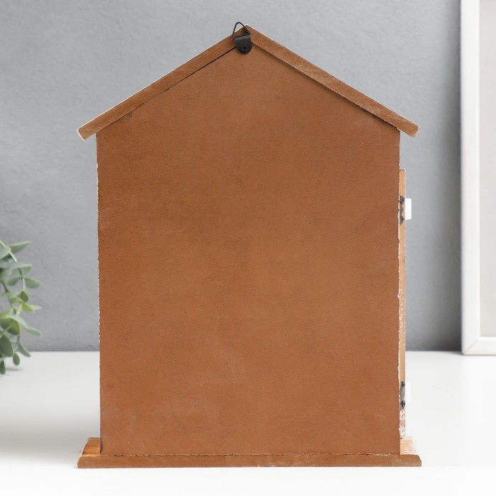 Ключница дерево 6 крючков Ключница дерево 6 крючков "Дом со ставнями-сердечками" 29,5х22,5х6 см