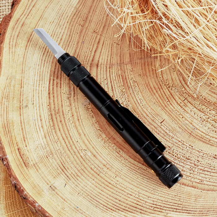 Ручка-стеклобой с фонариком и ножом 16см Ручка-стеклобой с фонариком и ножом 16см