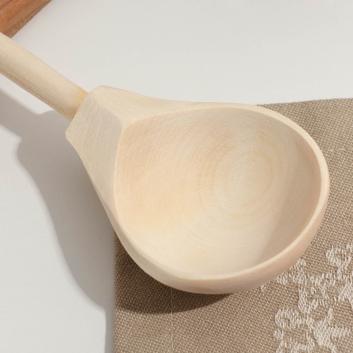 Ложка полубаская, без росписи, хемпельная, 19×6 см Ложка полубаская, без росписи, хемпельная, 19×6 см