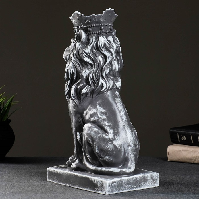 Копилка Копилка "Лев с короной" серый камень, 19х14х35см