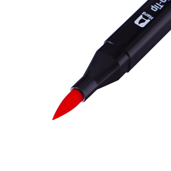 Набор маркеров 12 цветов, двусторонние, черный корпус в пластиковом пенале Набор маркеров 12 цветов, двусторонние, черный корпус в пластиковом пенале