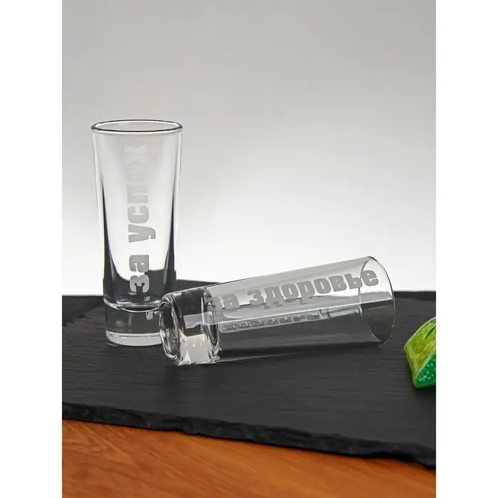 Набор стопок в деревянном ящике Набор стопок в деревянном ящике "Лучший мужик" 6 шт.