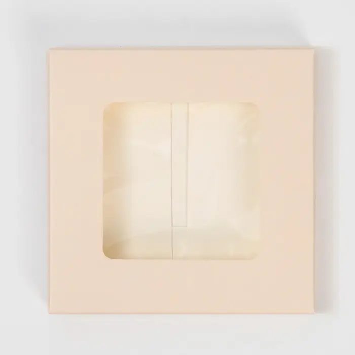 Коробка для шоколада, кондитерская упаковка, «Ручная работа», с окном, 10.2 х 1.4 х 10.2 см Коробка для шоколада, кондитерская упаковка, «Ручная работа», с окном, 10.2 х 1.4 х 10.2 см