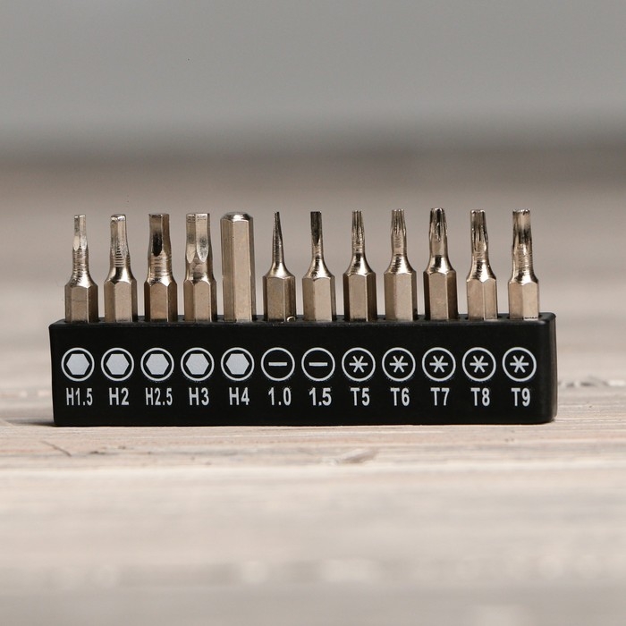 Набор инструментов в джойстике «Ремонт», 32 предмета Набор инструментов в джойстике «Ремонт», 32 предмета