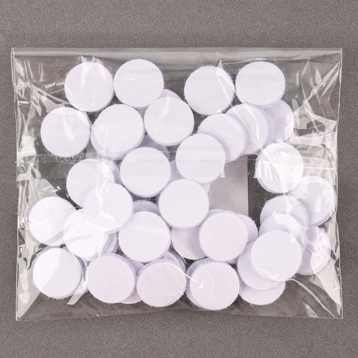 Липучка на клеевой основе «Круг», набор 55 шт., размер 1 шт: 1,5 см Липучка на клеевой основе «Круг», набор 55 шт., размер 1 шт: 1,5 см