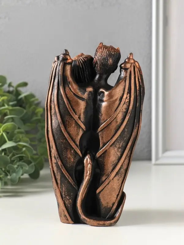 Фигурка &laquo;Искушение&raquo;, 18&times;10&times;6 см, чёрная с бронзой