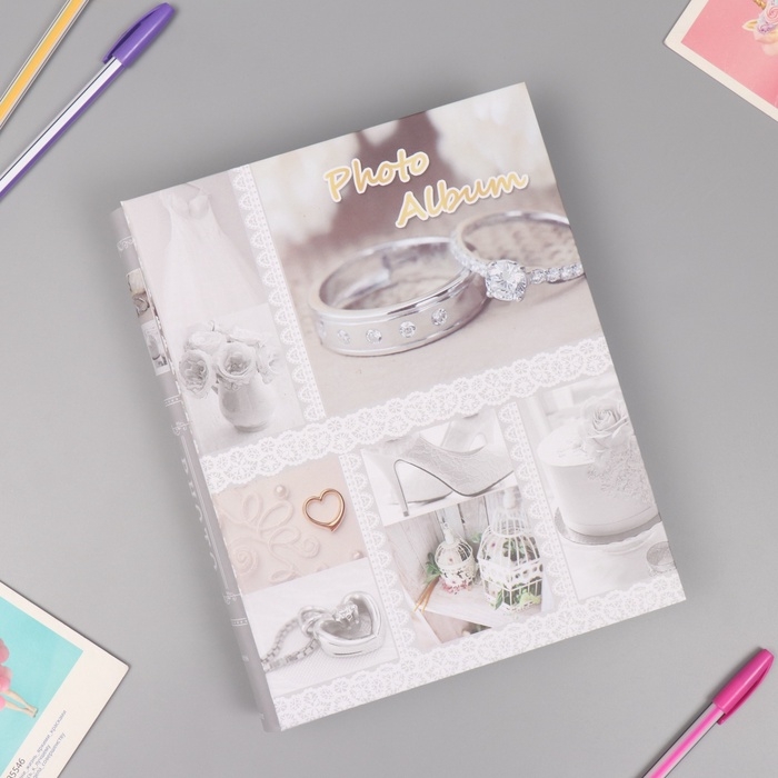 Фотоальбом на 200 фото 10х15 см Фотоальбом на 200 фото 10х15 см "Свадебные хлопоты" в коробке серебр обводка 5,5х20,5х26,5см 10749