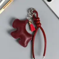 Брелок на карабине кожзам "Терьер" с узлом, винный 14х8х1,2 см