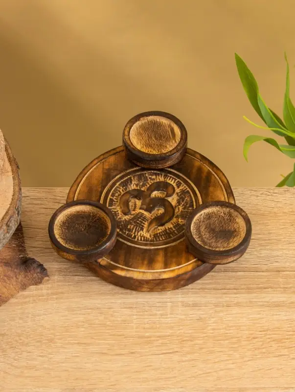 Подставка под благовония  Подставка под благовония "Ом" дерево 16,5 см