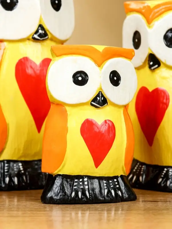 Набор сувенирный «Совята с сердечком», h=15 см, h=12.5 см, h=9.5 см, дерево, оранжево-желтый