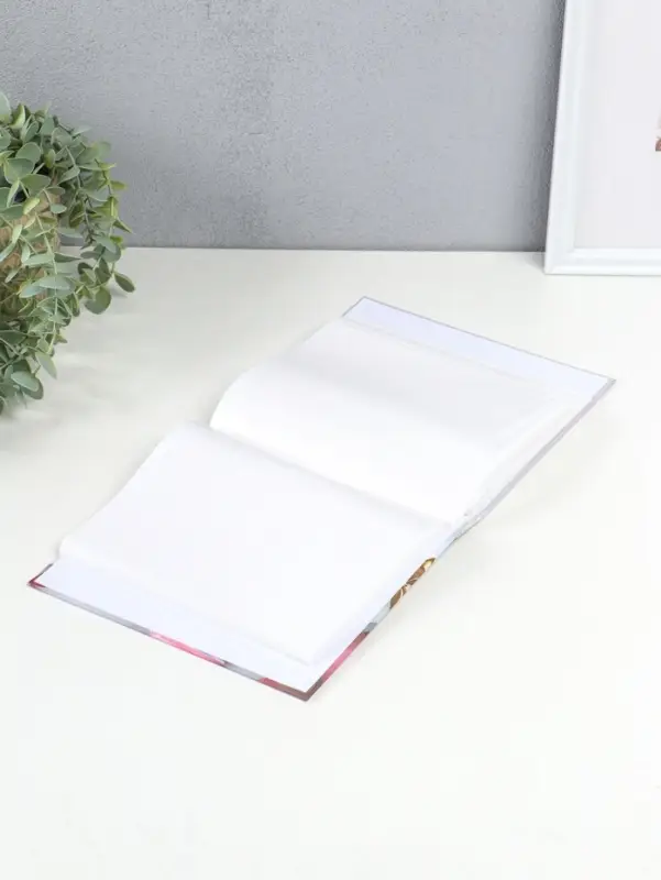 Фотоальбом на 100 фото 13х18 см "Сердца в сердцах" в коробке 5х18х20,5 см