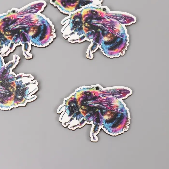 Декор для творчества дерево Декор для творчества дерево "Цветная пчела" 3,3х3,9х0,3 см