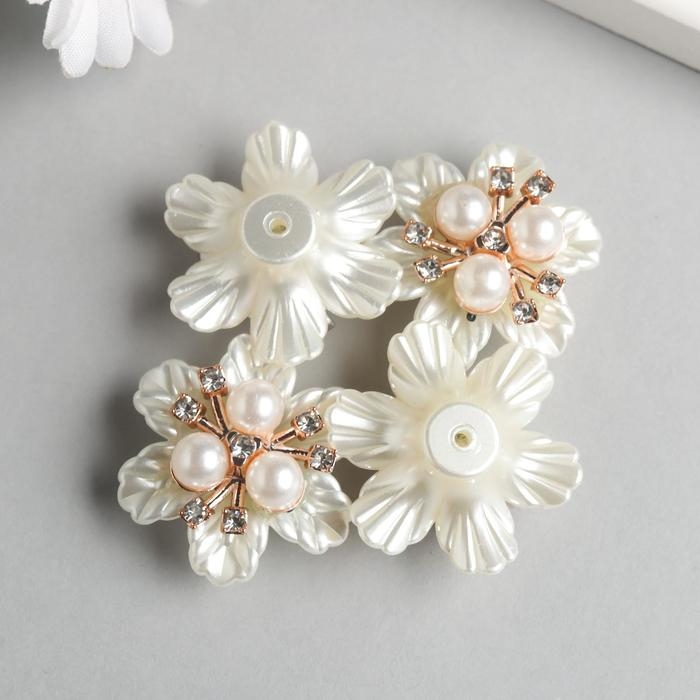 Декор для творчества металл, пластик Декор для творчества металл, пластик "Цветок с жемчужинами" стразы 1,8х3,4х3,4 см