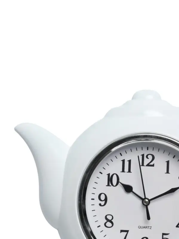 Часы настенные интерьерные, &laquo;Чайник&raquo;, дискретный ход, d=13 см, 30&times;23 см, белые, от батарейки 1&times;АА