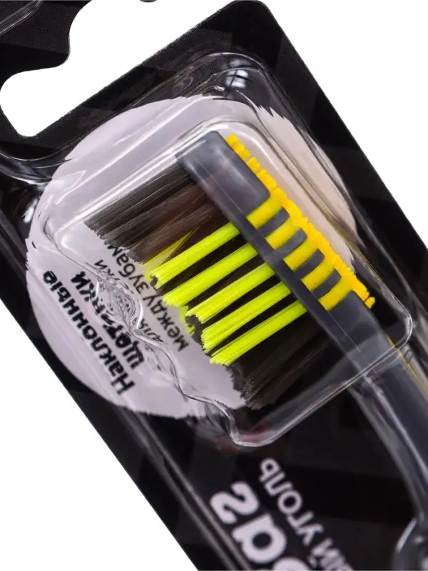 Зубная щётка Colgate &laquo;ЗигЗаг&raquo;, древесный уголь