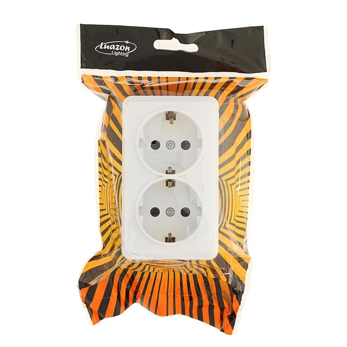 Розетка двухместная Luazon Lighting  Розетка двухместная Luazon Lighting "СПБ", 16 А, с з/к, белая