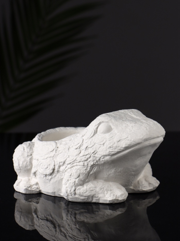 Фигурное кашпо  Фигурное кашпо "Лягушка" 14х12х9 см