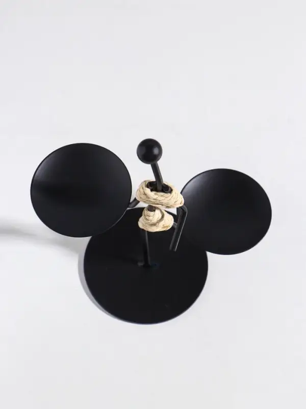 Подсвечник металл на 2 свечи  Подсвечник металл на 2 свечи "Абориген жонглёр" d=6 см 16х8х16 см