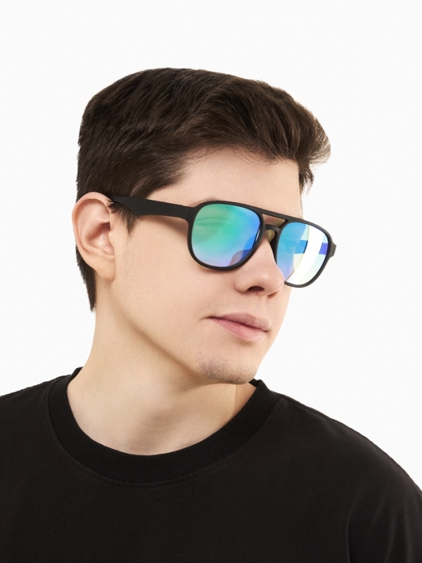 Очки солнечные, uv 400, ширина 15 см, дужка 15 см, линза 5.4 х 4.6 см Очки солнечные, uv 400, ширина 15 см, дужка 15 см, линза 5.4 х 4.6 см