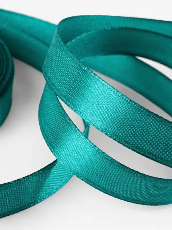 Лента атласная, 12 мм, 23&plusmn;1 м, зелёная №126