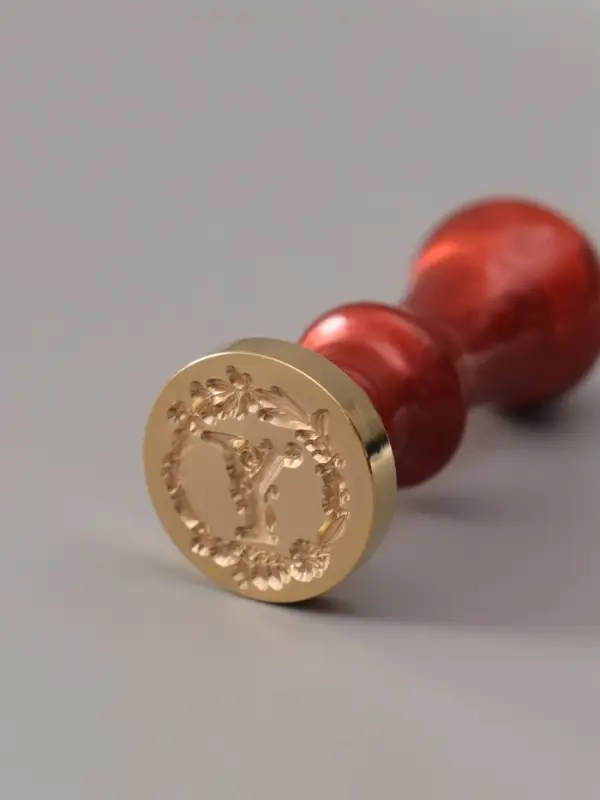 Печать для сургуча с пластиковой ручкой &laquo;Венок с буквой Y&raquo;, 2.5&times;2.5&times;6.3 см