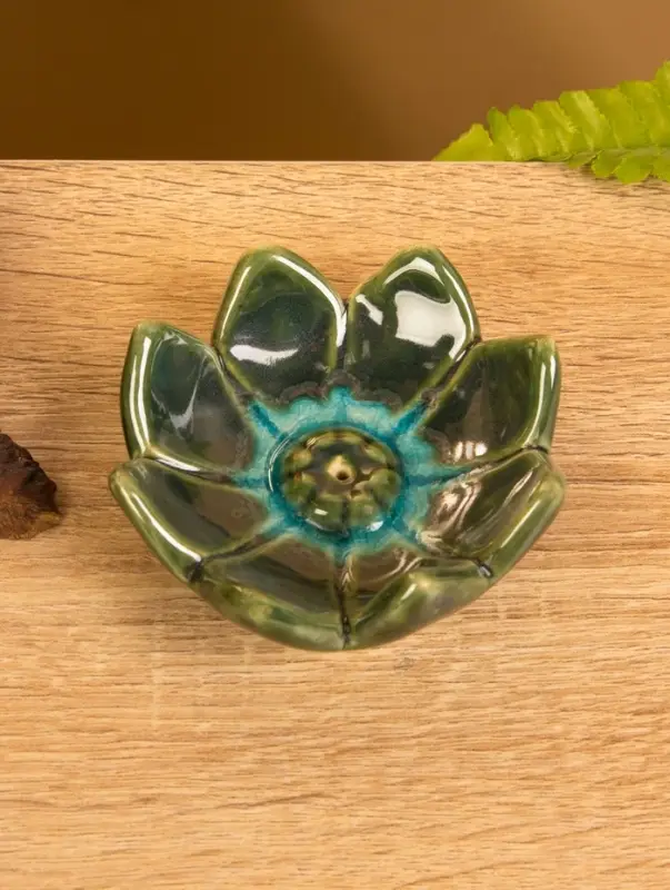 Подставка под благовония  Подставка под благовония "Цветок лотоса" керамика, цв. МИКС, 9,5х9,5х3 см