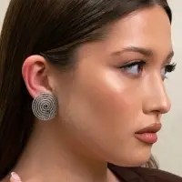 Серьги клипсы для ушей QF &laquo;Гипноз&raquo;, цвет чернёное серебро