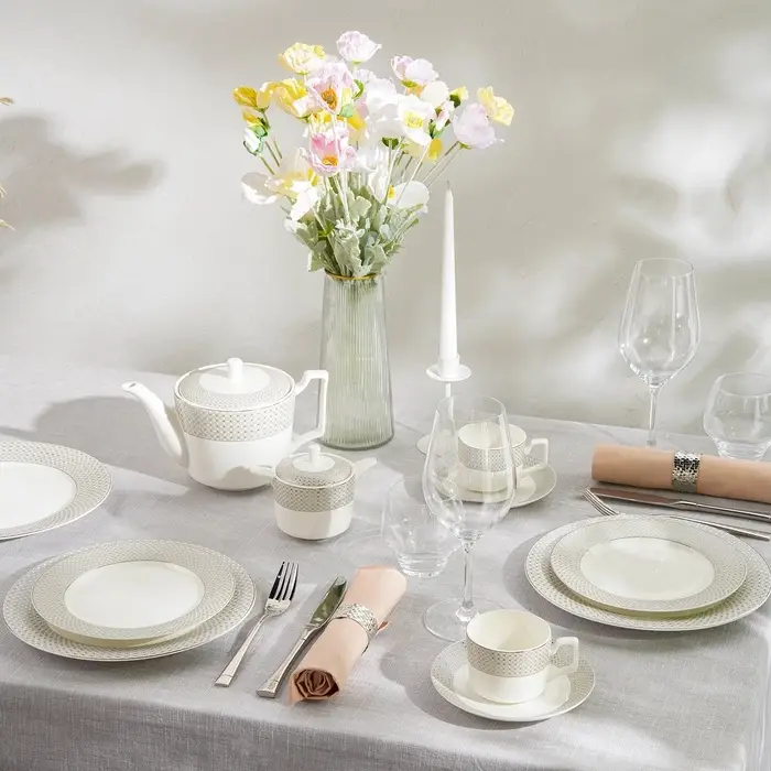 Чайный сервиз WY Eternal, 20 предметов, чайник 1 л, 6 кружек 250 мл, 6 блюдец, 6 тарелок пирожковых, фарфор