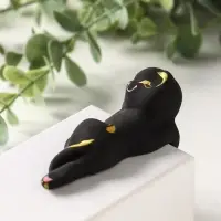 Фигурка настольная &laquo;Котик висячий&raquo;, на полку, керамика, 9 см, чёрный