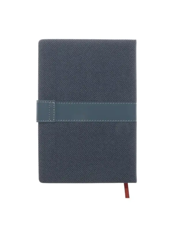 Ежедневник недатированный формат А5, с хлястиком, 128л, линия, пвх, Индиго Ежедневник недатированный формат А5, с хлястиком, 128л, линия, пвх, Индиго
