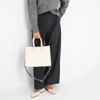 Сумка женская тоут на молнии, 31&times;10.5&times;25 см, белый