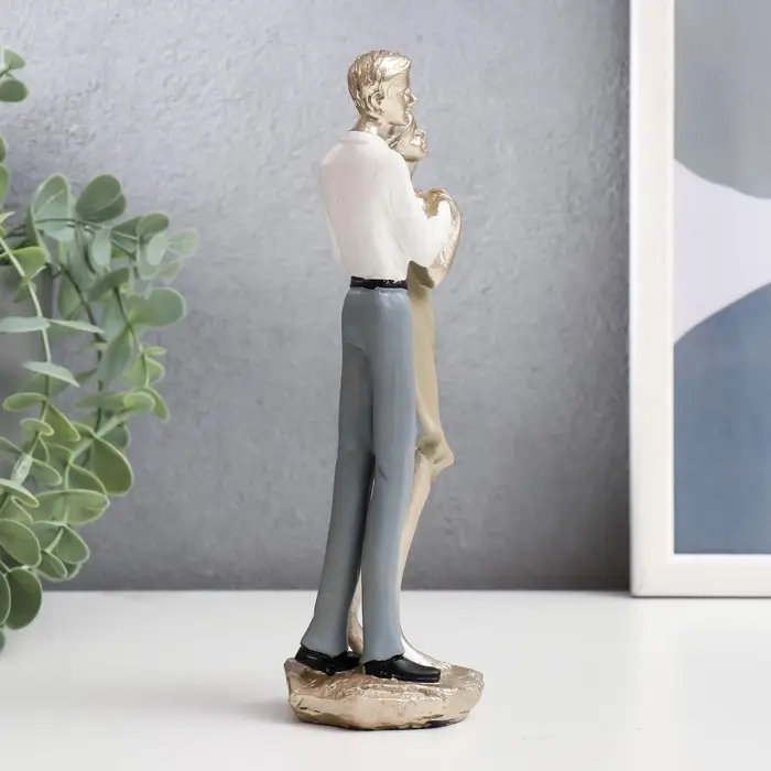 Фигурка полистоун &laquo;Влюблённые&raquo;, 20&times;8&times;6.5 см, МИКС