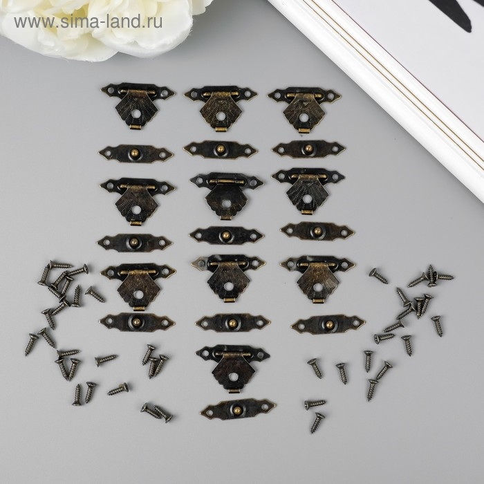 Замок металл для шкатулки бронза + гвозд. набор 10 шт 2х3 см Замок металл для шкатулки бронза + гвозд. набор 10 шт 2х3 см