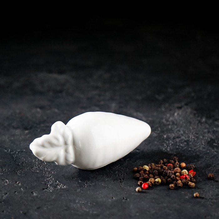 Набор для специй Доляна «Зайка», 2 предмета: солонка 50 мл, перечница 40 мл, цвет белый Набор для специй Доляна «Зайка», 2 предмета: солонка 50 мл, перечница 40 мл, цвет белый