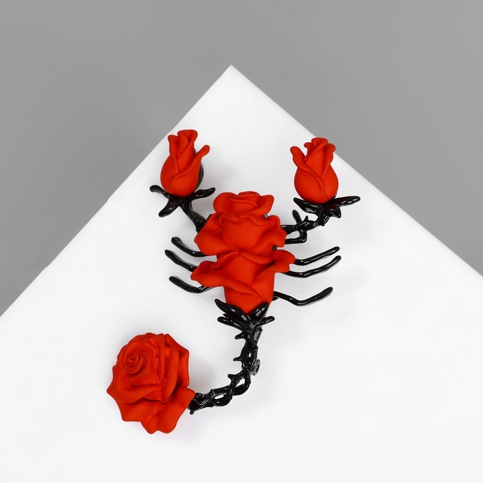 Брошь Брошь "Скорпион" роза, цвет красный в чёрном металле