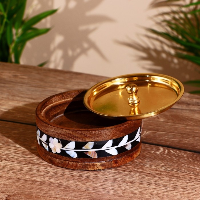 Миска деревянная 13 см, с крышкой Миска деревянная 13 см, с крышкой