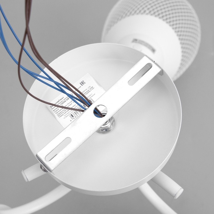 Люстра Люстра "Грэйс" 3х60Вт Е27 Белый 56х56х28см