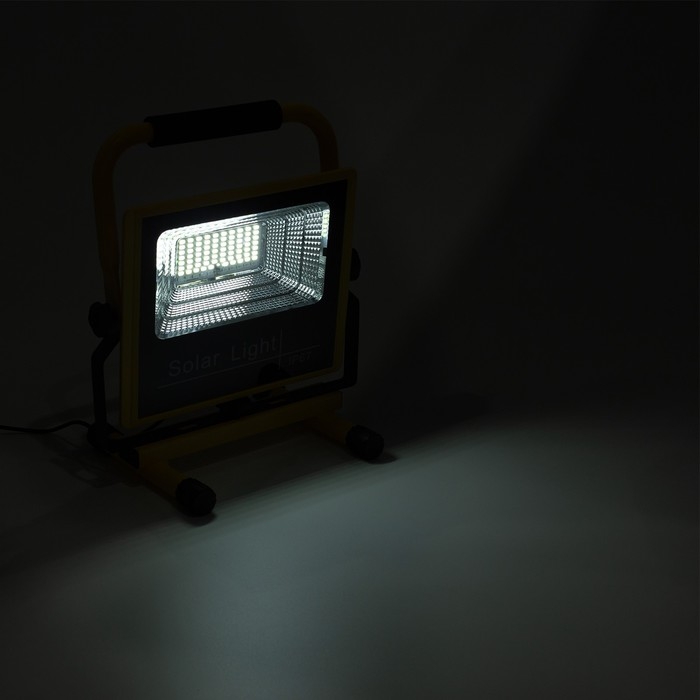 Фонарь-прожектор аккумуляторный, переносной 40 Вт, 7000 мАч, IP67, 8 ч работы, 19 х 23 см Фонарь-прожектор аккумуляторный, переносной 40 Вт, 7000 мАч, IP67, 8 ч работы, 19 х 23 см