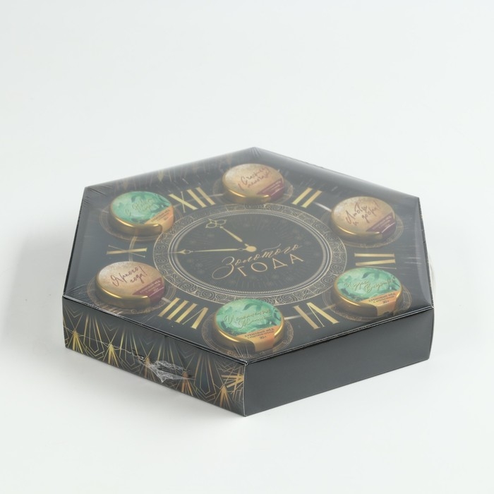 Подарочный набор «Золотого года»: чай с ванилью и карамелью 50 г., крем-мёд (6 шт. x 30 г.) Подарочный набор «Золотого года»: чай с ванилью и карамелью 50 г., крем-мёд (6 шт. x 30 г.)