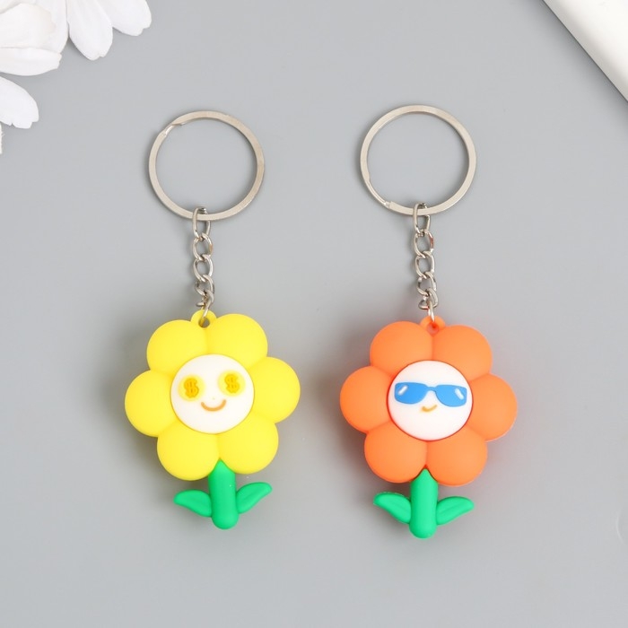 Брелок резина  Брелок резина "Подсолнух в солнечных очках" МИКС 5,4х4,3х2,5 см