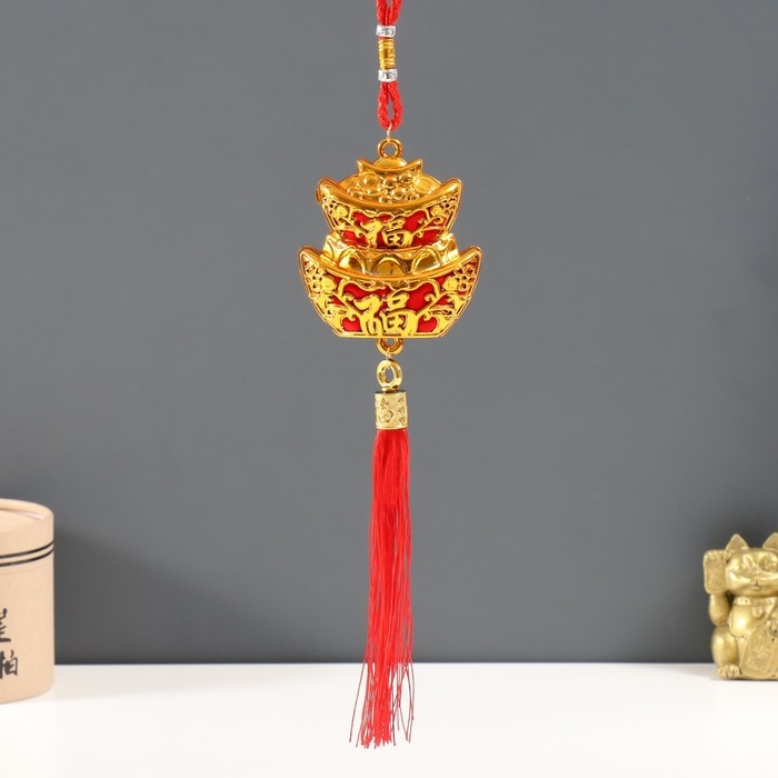 Подвеска пластик, текстиль Подвеска пластик, текстиль "Пирамида из слитков ямб" 4х7,5х35 см