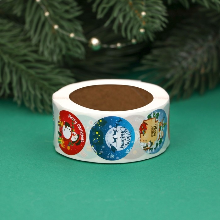 Новый год. Наклейки новогодние в рулоне Новый год. Наклейки новогодние в рулоне "Весёлый новый год", 500 шт, 2,5 х 2,5 см.