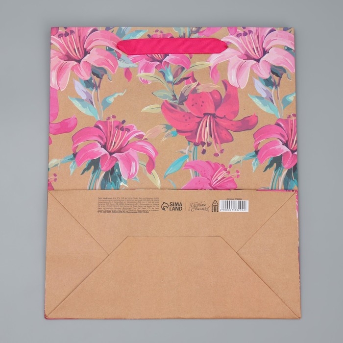 Пакет подарочный крафтовый вертикальный, упаковка, &laquo;Цветы&raquo;, ML 23 х 27 х 11,5 см