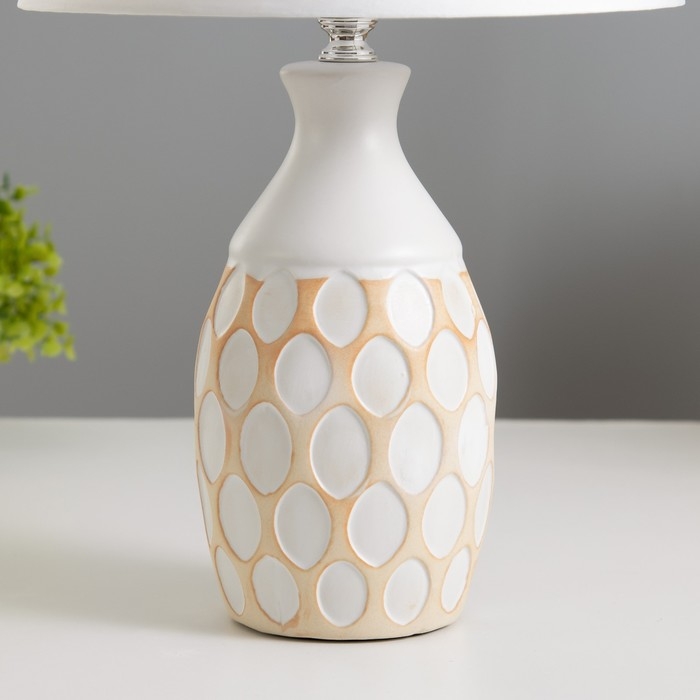 Настольная лампа Настольная лампа "Янина" Е14 40Вт бежевый 22х22х40см RISALUX